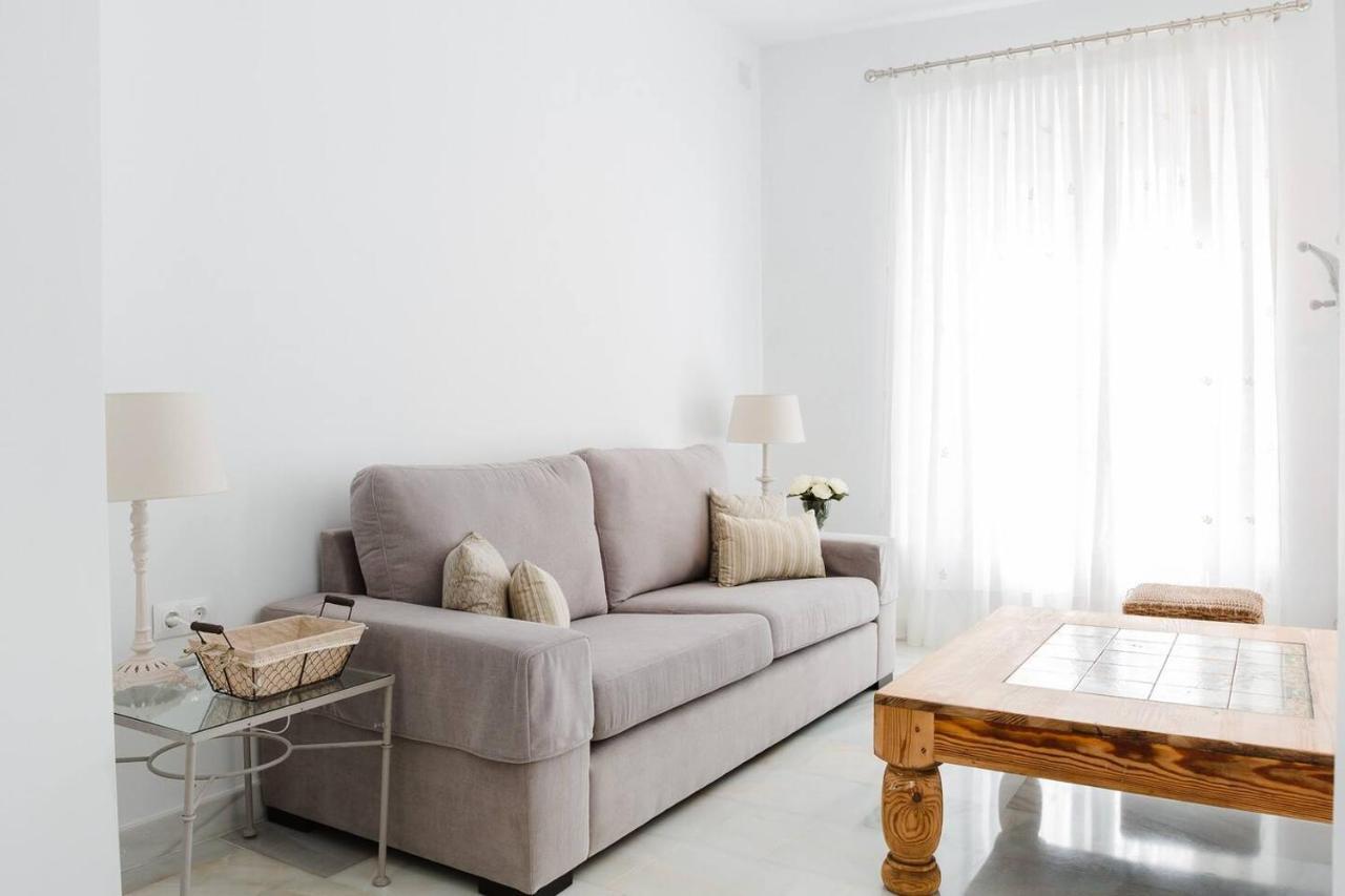 Loft En Primera Linea Del Paseo Maritimo Malaga Bagian luar foto