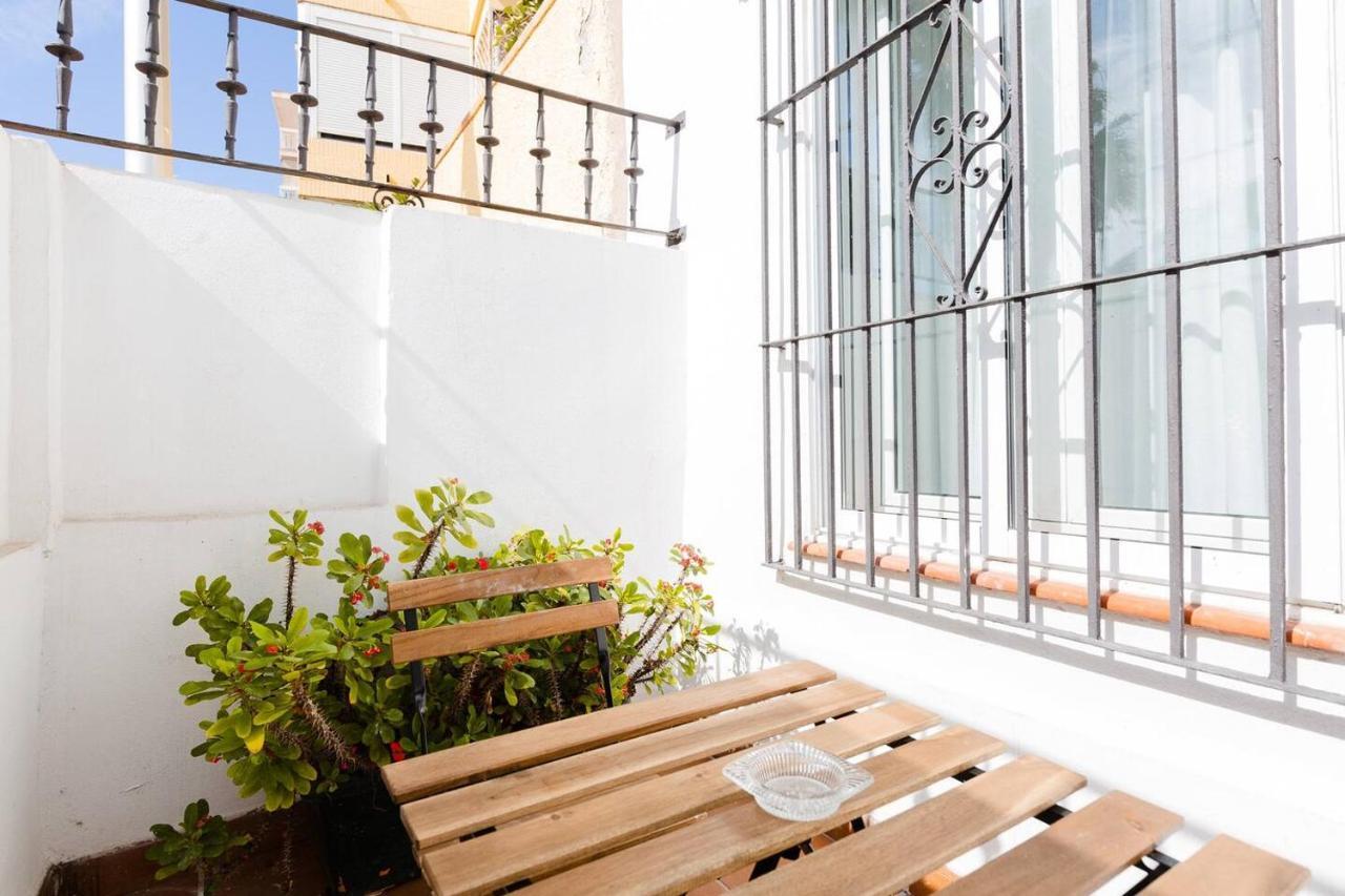 Loft En Primera Linea Del Paseo Maritimo Malaga Bagian luar foto