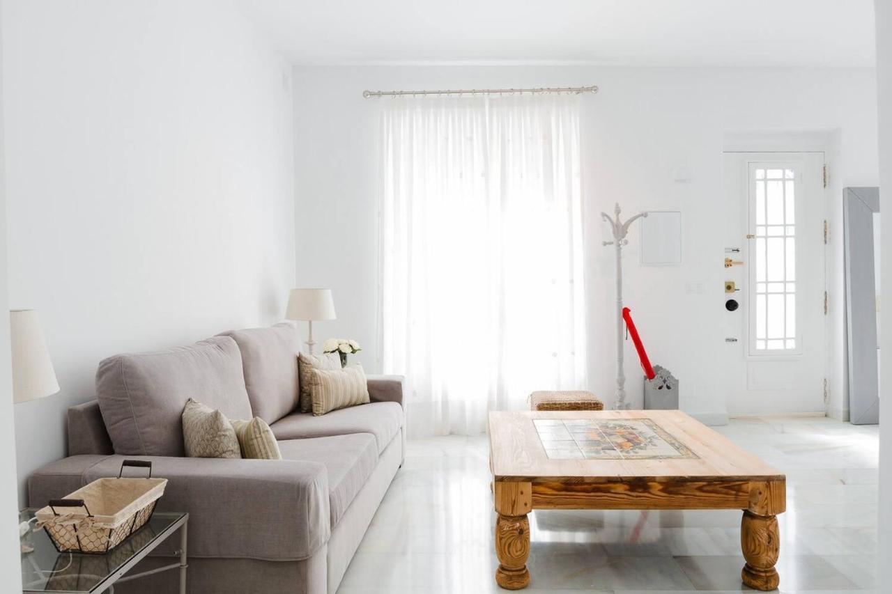Loft En Primera Linea Del Paseo Maritimo Malaga Bagian luar foto