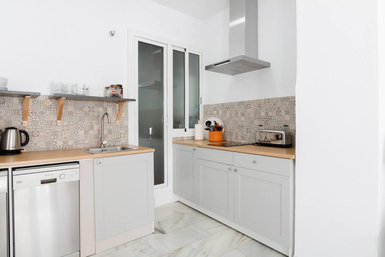 Loft En Primera Linea Del Paseo Maritimo Malaga Bagian luar foto